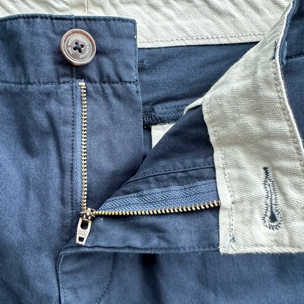 Chubbies The Armadas 5.5” Inseam 6 Pocket Short in Navy Blue Size 33 NWT - Picture 6 of 11